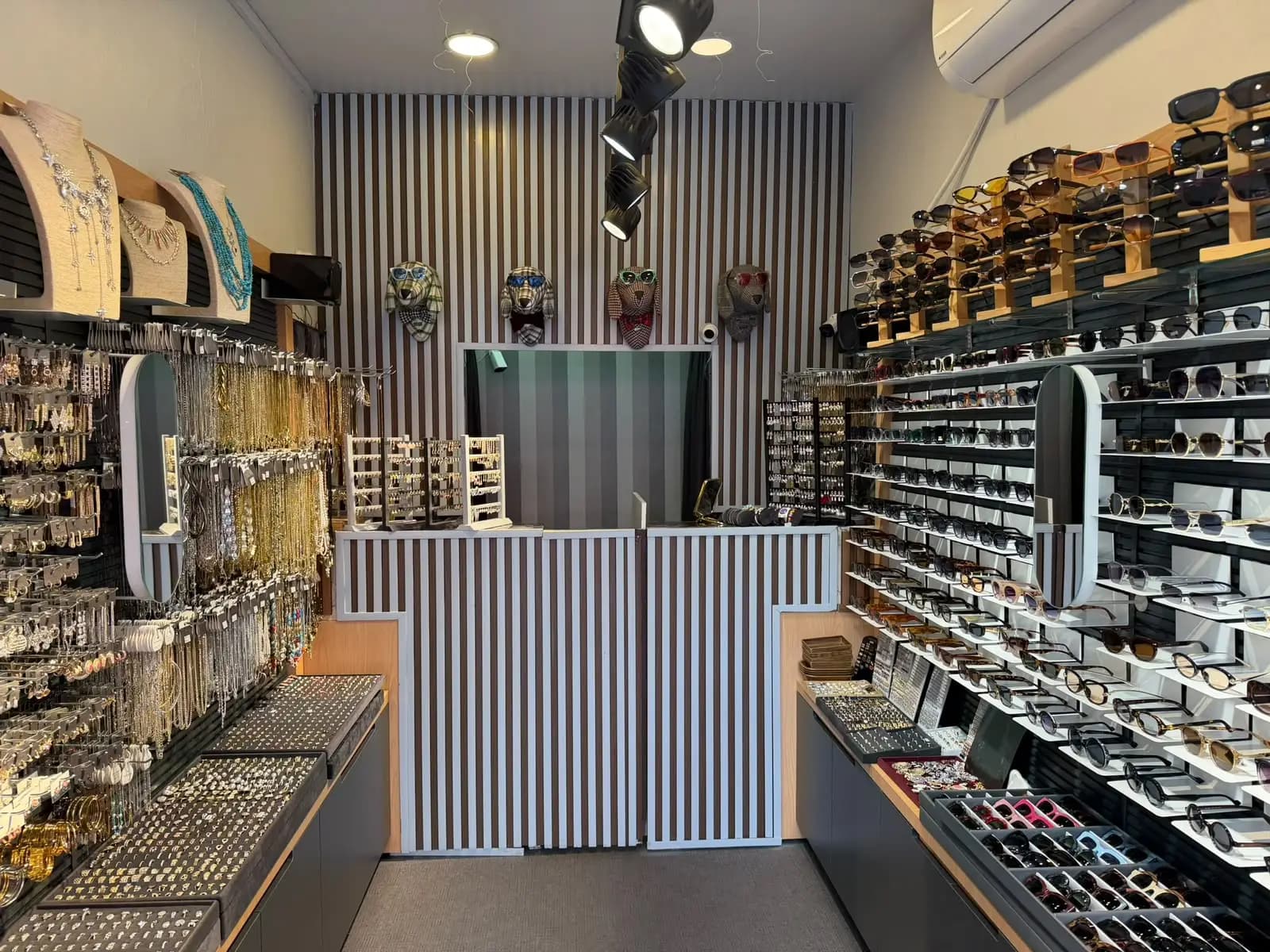 Kare Raf: The Turnkey Solution in Store Shelving Systems